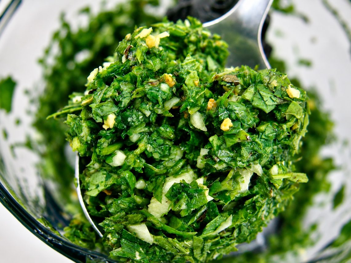 peste de menta
