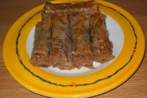 rulouri de post cu nuca