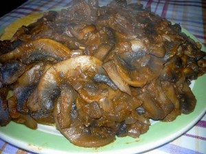 tocanita de ciuperci