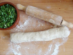 Placinta chinezeasca cu ceapa verde2
