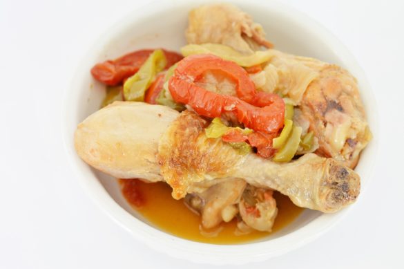 Pulpe de pui cu legume
