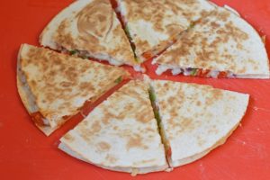 quesadilla-cu-pui-si-legume9