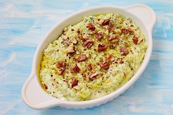 Salata turceasca de dovlecei