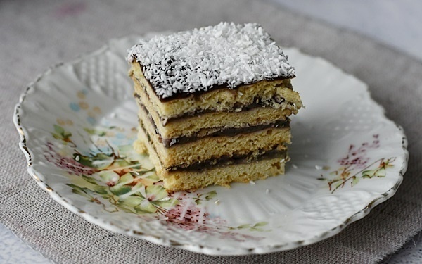 Prajitura cu crema de afine si lamaie