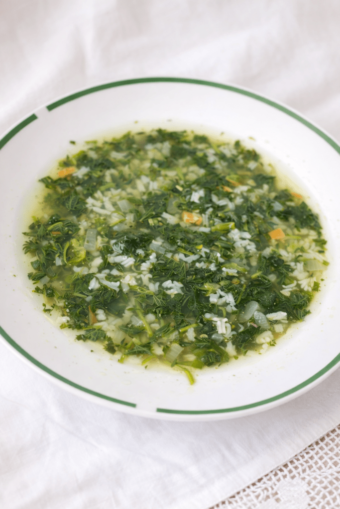 ciorba de urzici cu orez