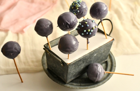 Reteta de cake pops cu glazura