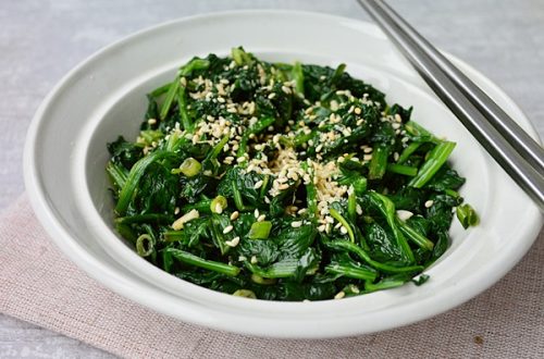 salata coreeana de spanac