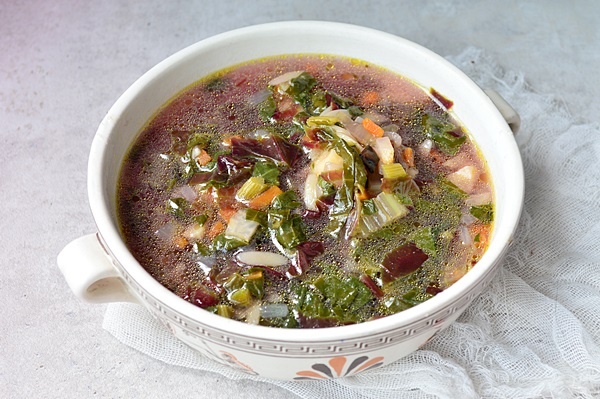 ciorba de stevie, loboda si legume
